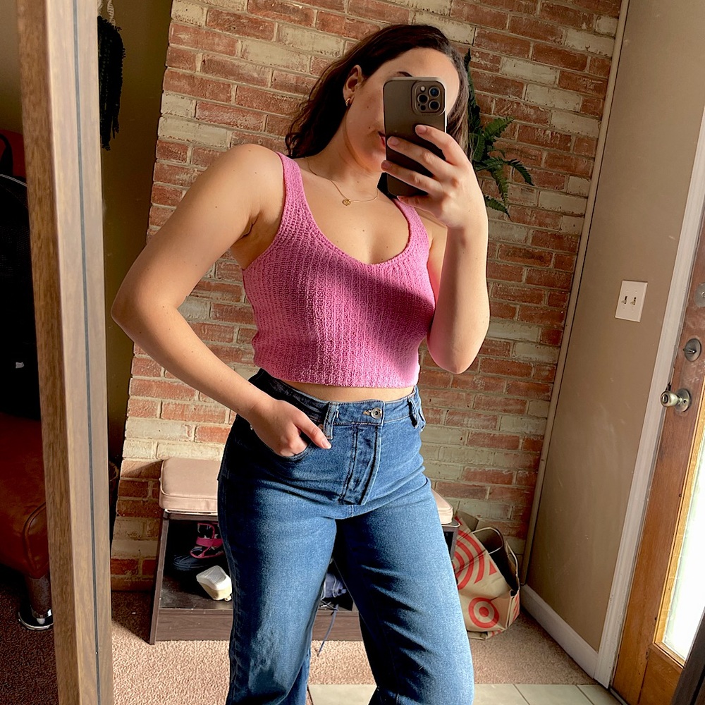 Bright pink forever21 sleeveless crop top